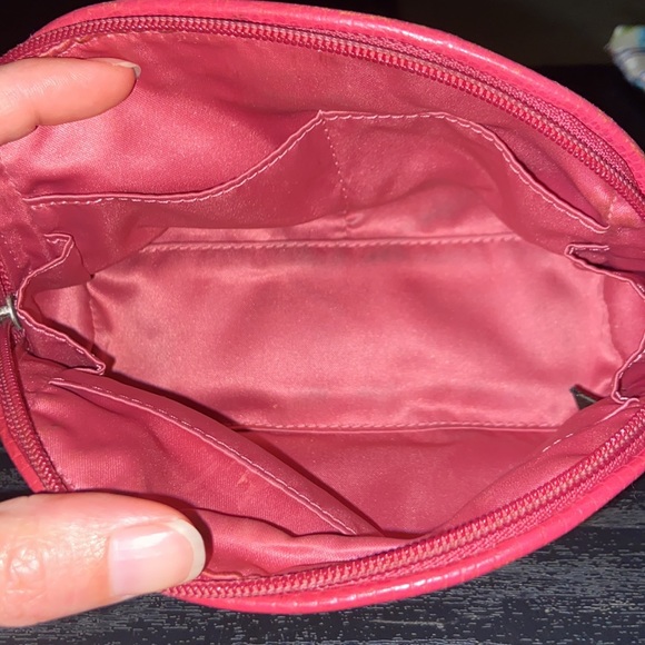 Small coach make up bag - Picture 4 of 8